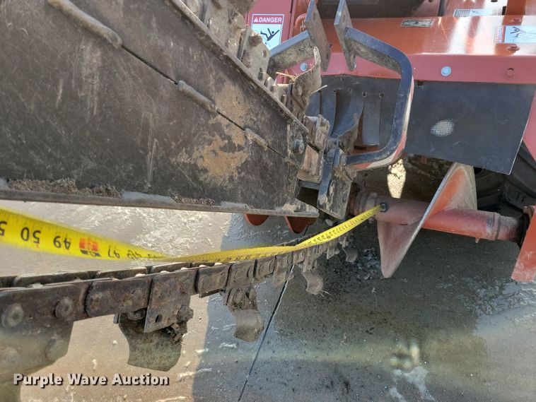 image for item OH9485 Ditch Witch 3700 trencher