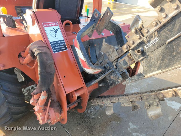 image for item OH9485 Ditch Witch 3700 trencher