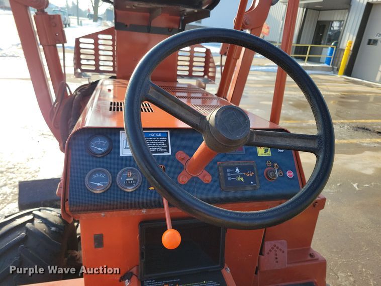 image for item OH9485 Ditch Witch 3700 trencher