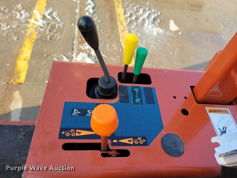 image for item OH9485 Ditch Witch 3700 trencher