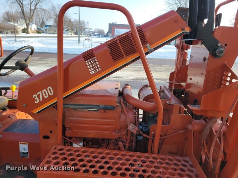 image for item OH9485 Ditch Witch 3700 trencher