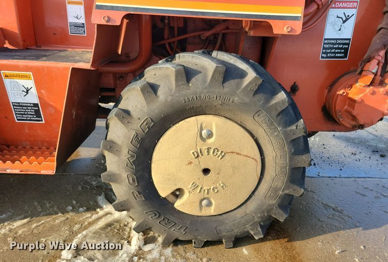 image for item OH9485 Ditch Witch 3700 trencher