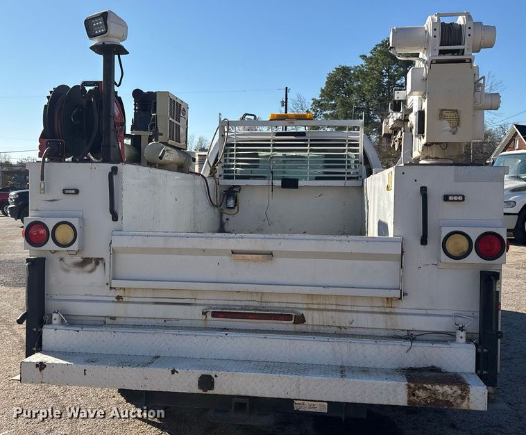 image for item OK9460 2016 Ford F450 Super Duty XL utility / service truck