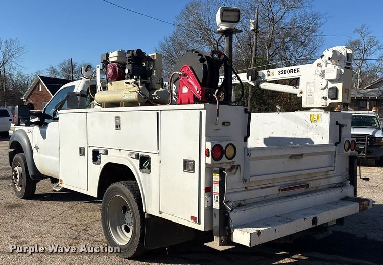 image for item OK9460 2016 Ford F450 Super Duty XL utility / service truck