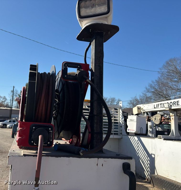 image for item OK9460 2016 Ford F450 Super Duty XL utility / service truck