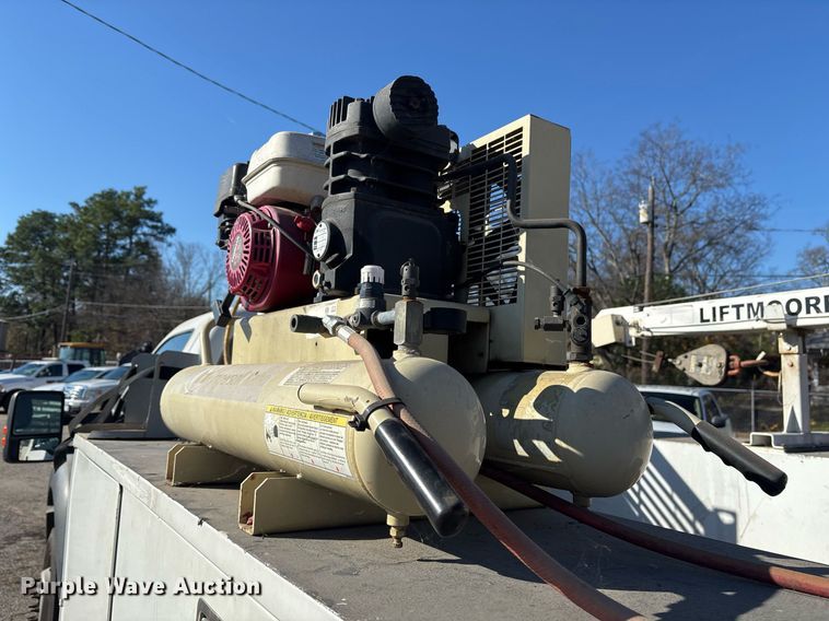 image for item OK9460 2016 Ford F450 Super Duty XL utility / service truck