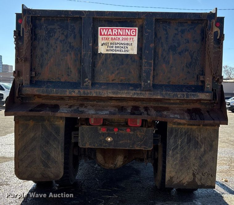 image for item OK9464 2011 Ford F750 Super Duty XL dump truck