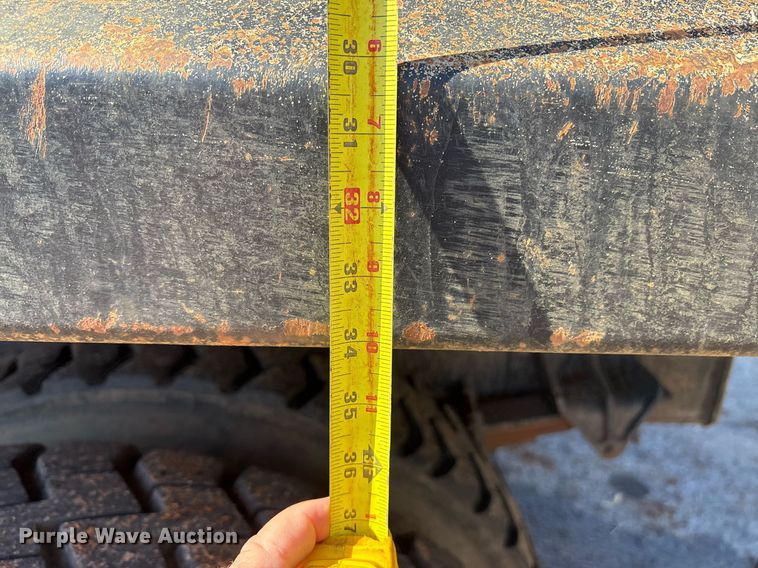 image for item OK9464 2011 Ford F750 Super Duty XL dump truck