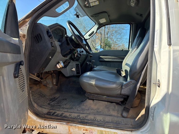 image for item OK9464 2011 Ford F750 Super Duty XL dump truck