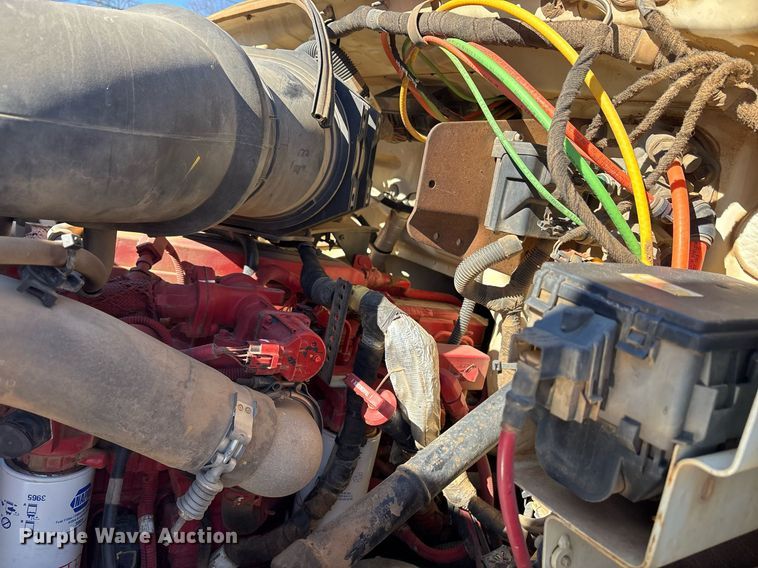 image for item OK9464 2011 Ford F750 Super Duty XL dump truck