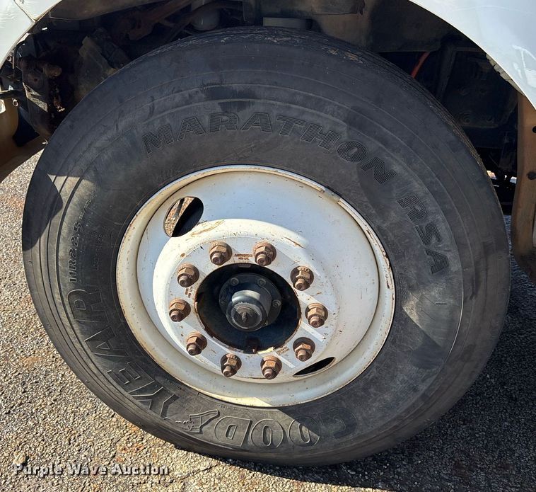 image for item OK9464 2011 Ford F750 Super Duty XL dump truck