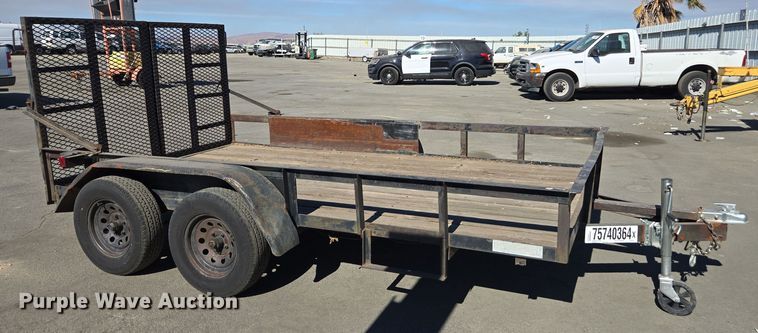 image for item YA0101 1999 Carson utility trailer