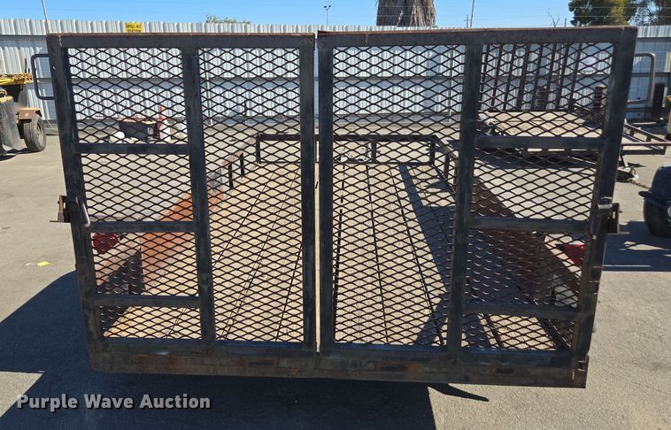 image for item YA0101 1999 Carson utility trailer