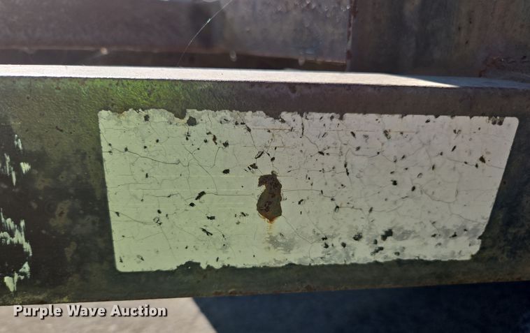 image for item YA0101 1999 Carson utility trailer