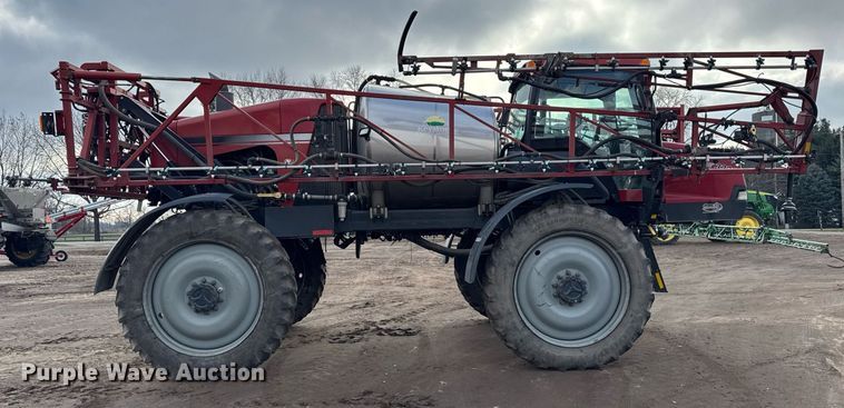image for item DH9221 2013 Case IH Patriot 3330 sprayer