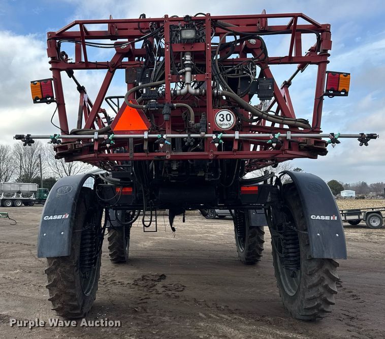 image for item DH9221 2013 Case IH Patriot 3330 sprayer