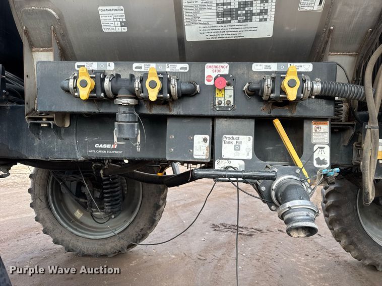 image for item DH9221 2013 Case IH Patriot 3330 sprayer