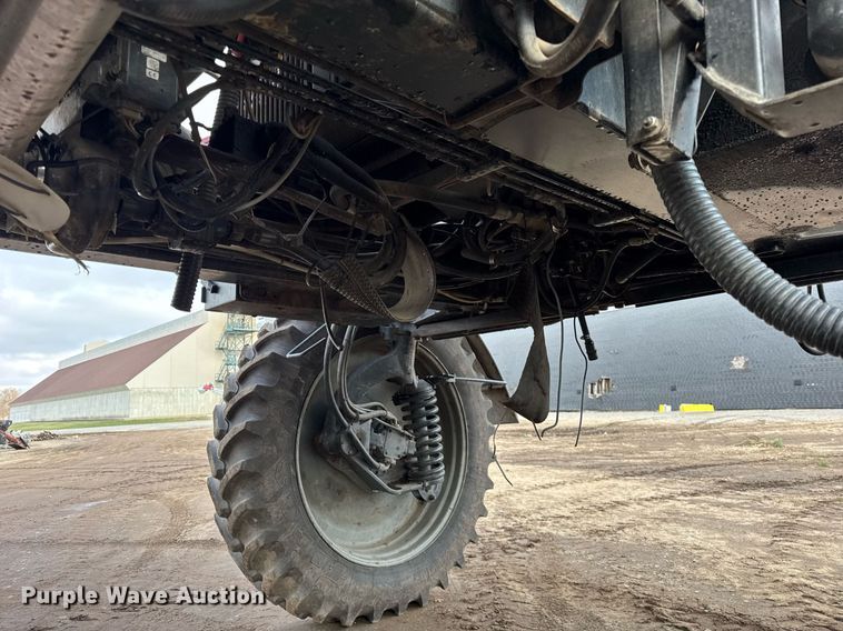 image for item DH9221 2013 Case IH Patriot 3330 sprayer