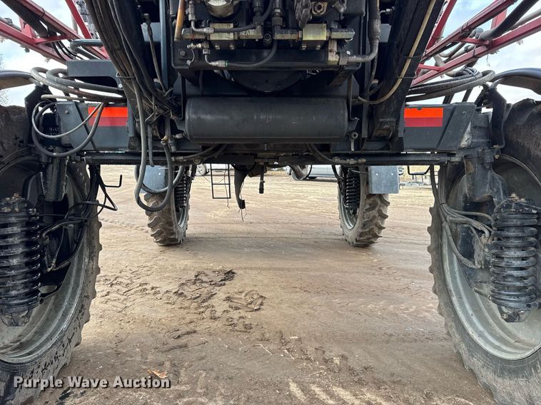 image for item DH9221 2013 Case IH Patriot 3330 sprayer