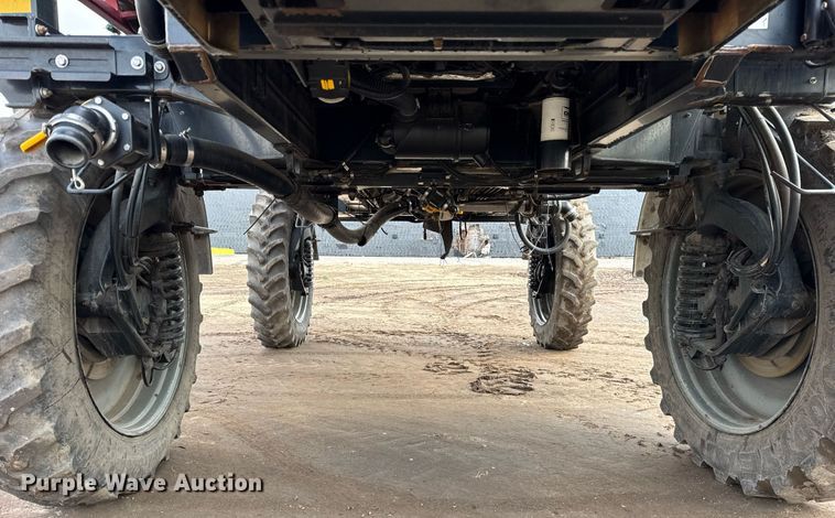 image for item DH9221 2013 Case IH Patriot 3330 sprayer