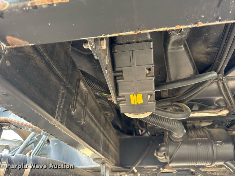 image for item DH9221 2013 Case IH Patriot 3330 sprayer