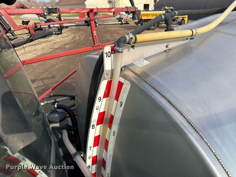 image for item DH9221 2013 Case IH Patriot 3330 sprayer