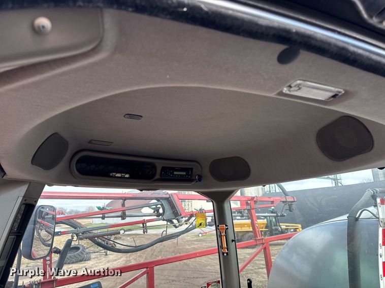 image for item DH9221 2013 Case IH Patriot 3330 sprayer