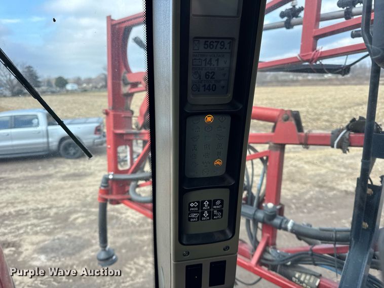 image for item DH9221 2013 Case IH Patriot 3330 sprayer