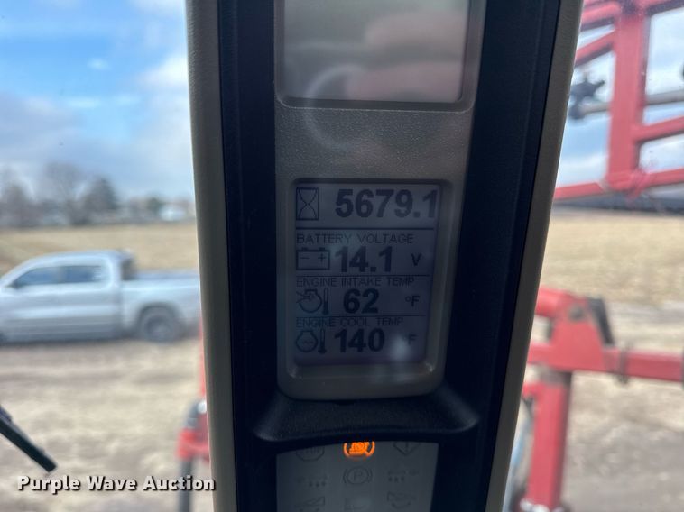 image for item DH9221 2013 Case IH Patriot 3330 sprayer