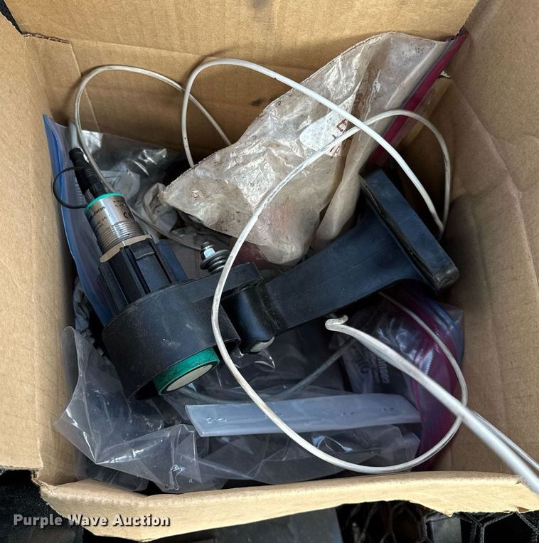 image for item DH9221 2013 Case IH Patriot 3330 sprayer