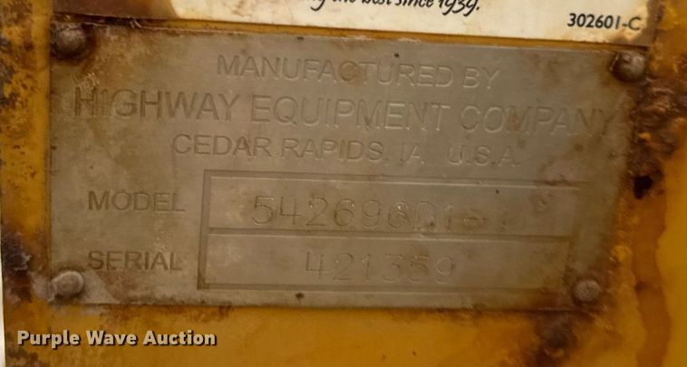 image for item DH9230 2016 RoGator RG1300B spreader