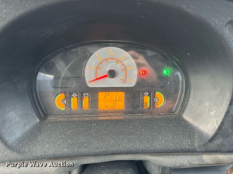 image for item DH9230 2016 RoGator RG1300B spreader