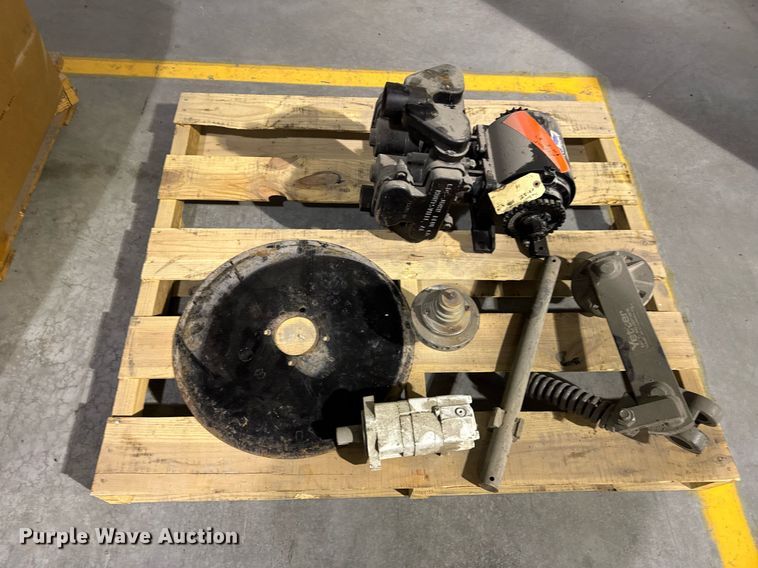 image for item DH9235 UAN applicator parts 