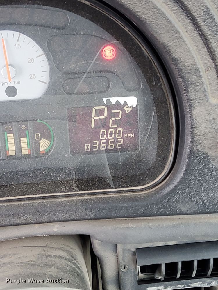 image for item DH9236 2015 TerraGator 8300B spreader