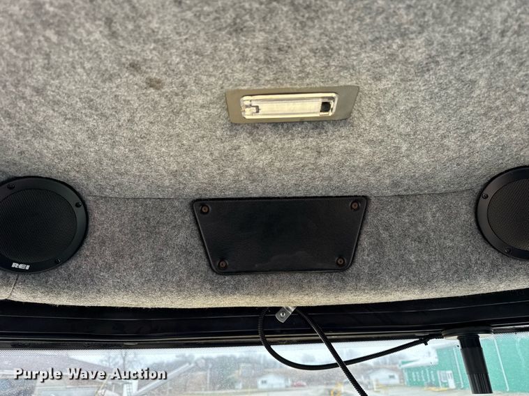 image for item DH9236 2015 TerraGator 8300B spreader