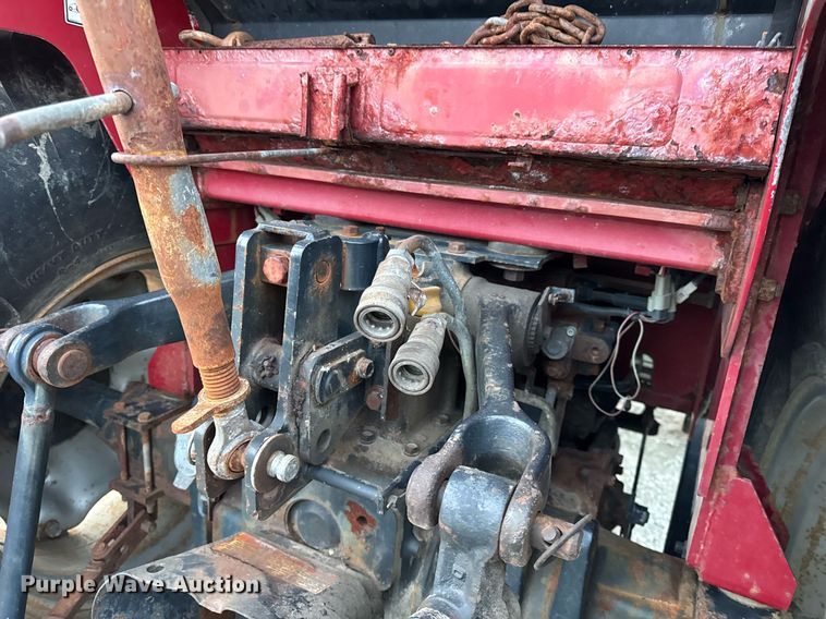 image for item DH9237 Case IH Farmall DX55 MFWD tractor