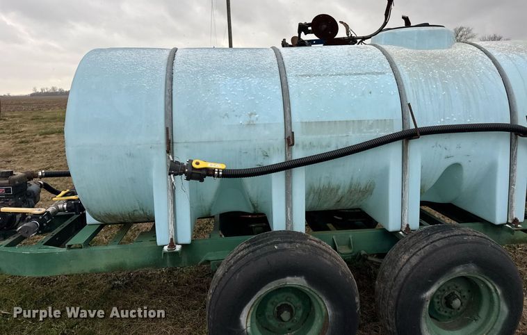 image for item DH9376 Clark  tank trailer