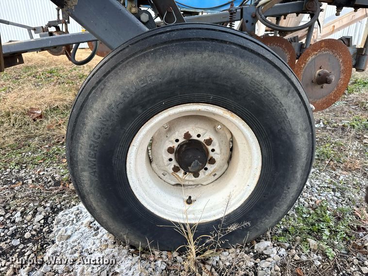 image for item DH9450 DMI 5250 NH3 applicator