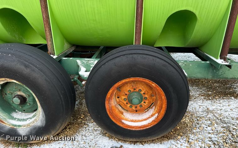 image for item DH9454 Nurse tank trailer