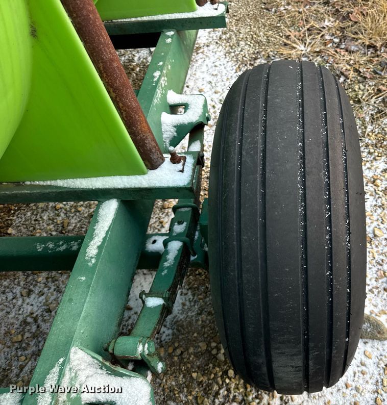 image for item DH9454 Nurse tank trailer