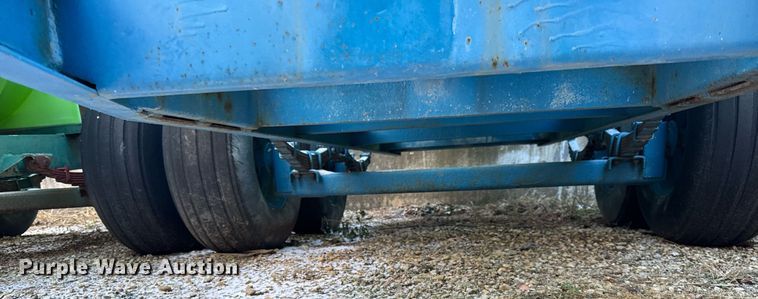 image for item DH9457 Nurse tank trailer