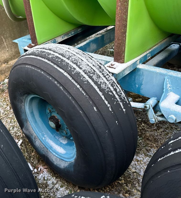 image for item DH9457 Nurse tank trailer