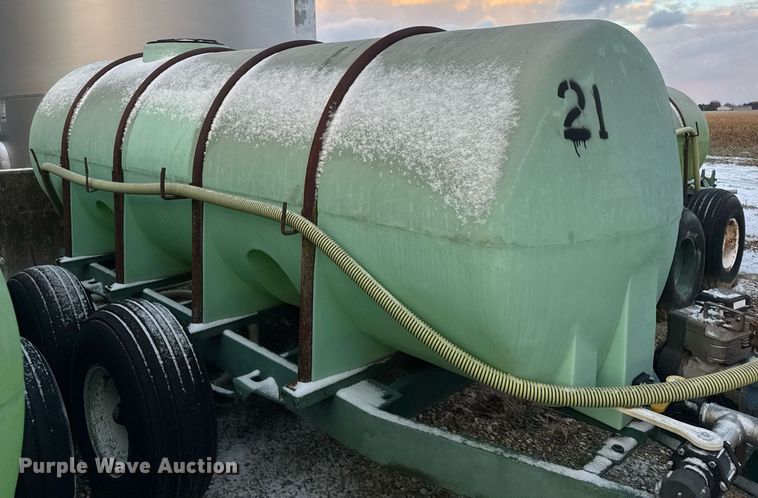 image for item DH9469 Nurse tank trailer