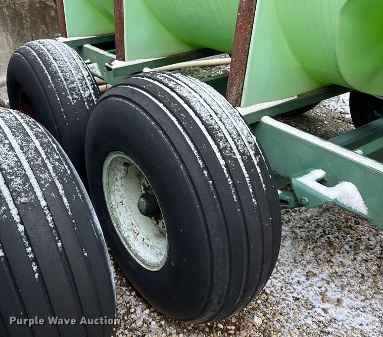 image for item DH9469 Nurse tank trailer