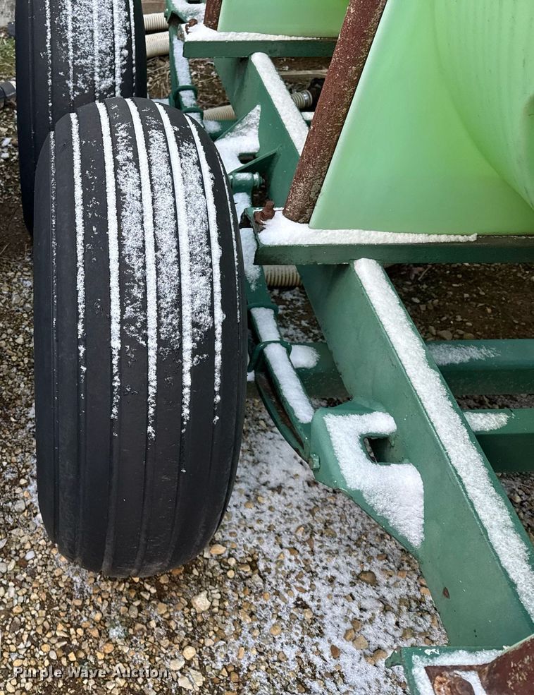 image for item DH9469 Nurse tank trailer