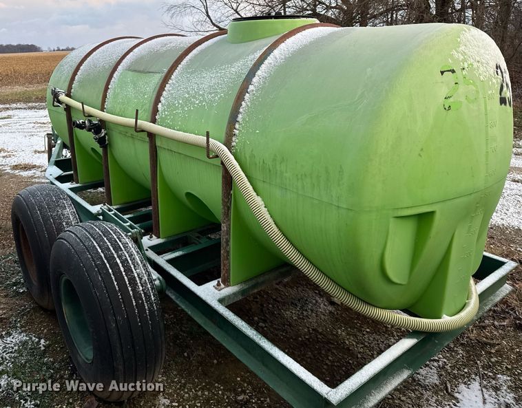 image for item DH9500 Nurse tank trailer