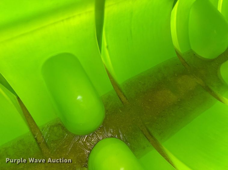 image for item DH9500 Nurse tank trailer