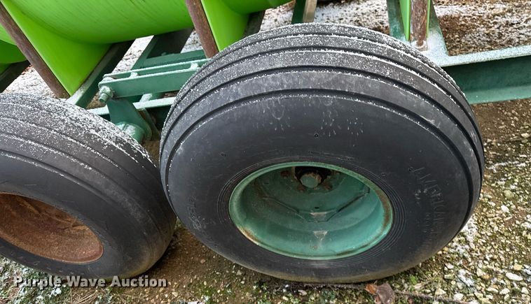 image for item DH9500 Nurse tank trailer