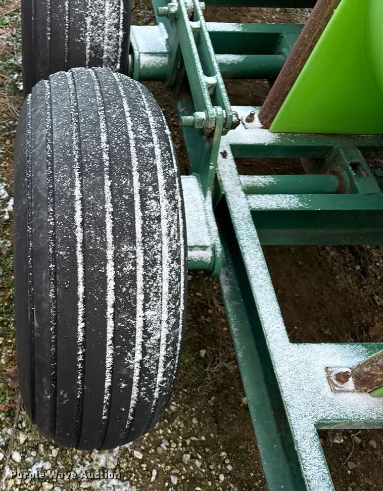 image for item DH9500 Nurse tank trailer