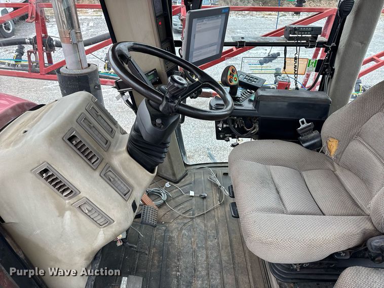 image for item DH9517 2010 Case IH  3020 Titan  sprayer